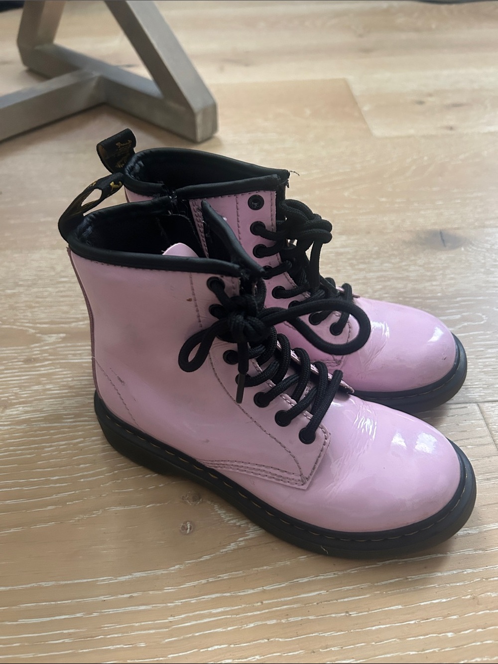 Kids Doc Marten’s Pink Lace-Up Ankle Boots - Glossy Pink